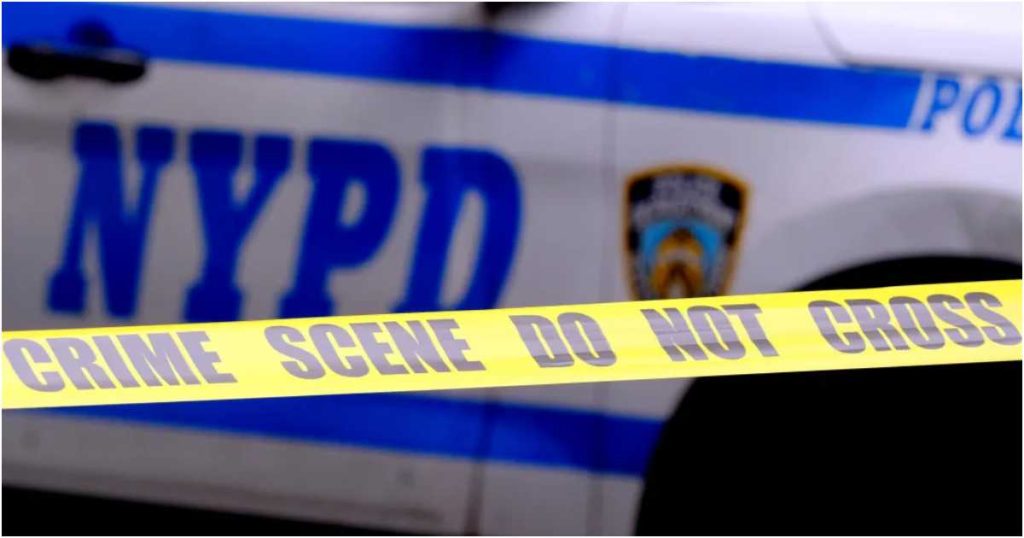 tbn24-20251028071958-7117-tbn24-20250824205612-7713-nypd car pl