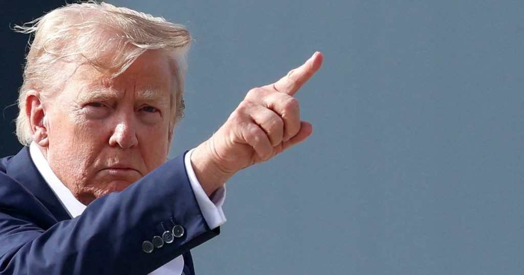 tbn24-20251030232441-9540-tbn24-20251015005611-4537-Trump kaka