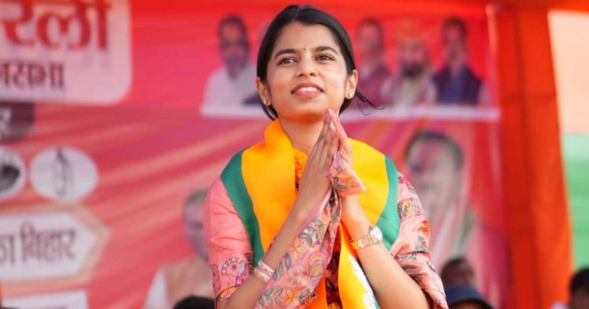 ভারতের সর্বকনিষ্ঠ এমএলএ কে এই মৈথিলি ঠাকুর?