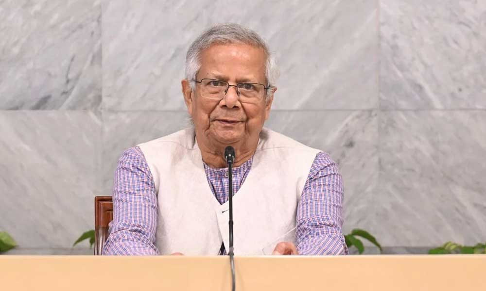 কড়াইল অগ্নিকাণ্ডে ক্ষতিগ্রস্তদের পুনর্বাসনে সরকার প্রয়োজনীয় সহায়তা করবে: প্রধান উপদেষ্টা