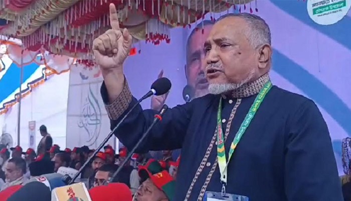 সরকার একটি দলকে ক্ষমতায় আনতে কাজ করছে : ডা. তাহের