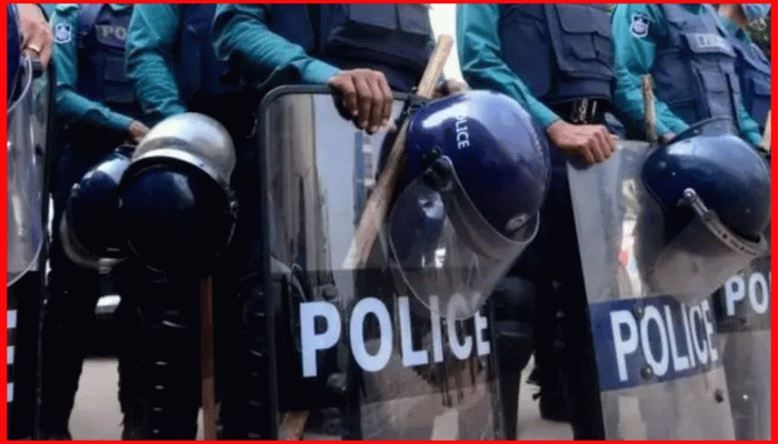 দেশে পরিজনদের নিরাপত্তা নিয়ে উদ্বিগ্ন প্রবাসীরা