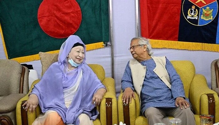 সেনানিবাসে খালেদা জিয়া, প্রধান উপদেষ্টার সঙ্গে একান্ত আলাপ