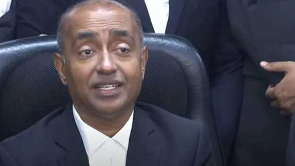 তত্ত্বাবধায়ক সরকার বাংলাদেশের গণতন্ত্রের জন্য সহায়ক ব্যবস্থা