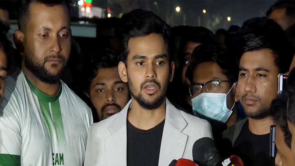 ‘বাংলাদেশের গণতন্ত্র ও সার্বভৌমত্বের প্রশ্নে বেগম জিয়ার নামটি সবার আগে আসবে’