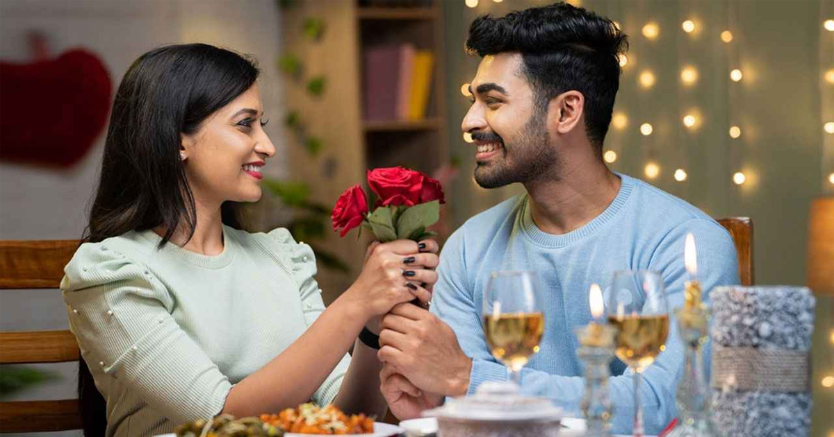 মুখে না বলেও পুরুষরা যেভাবে ভালোবাসা প্রকাশ করেন