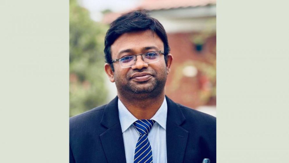 ‘রোহিঙ্গাদের চাকরি এবং আশ্রয় দিলে আইনগত ব্যবস্থা’