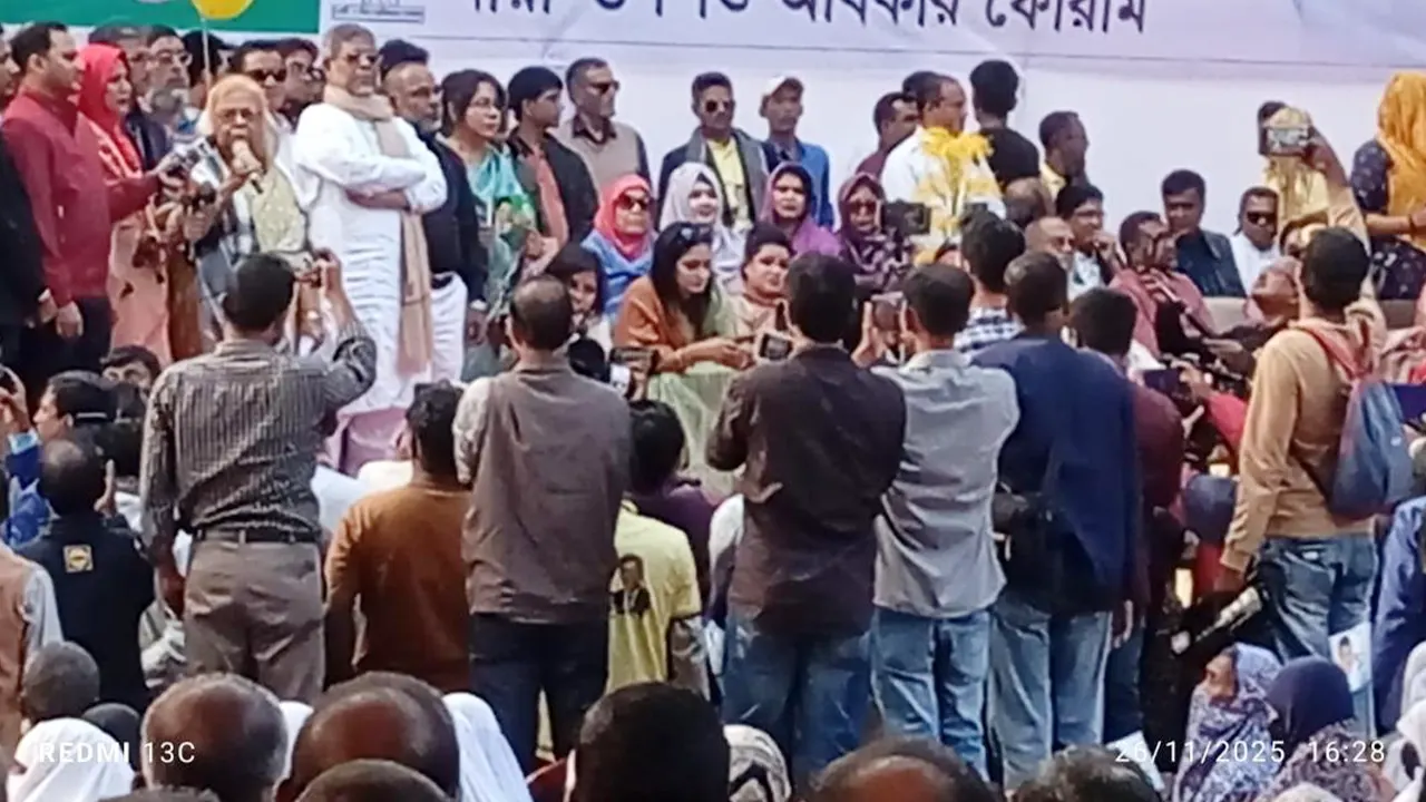 গণতন্ত্র পুনরুদ্ধারে ধানের শীষের প্রার্থীদের বিজয়ী করতে হবে : সেলিমা রহমান