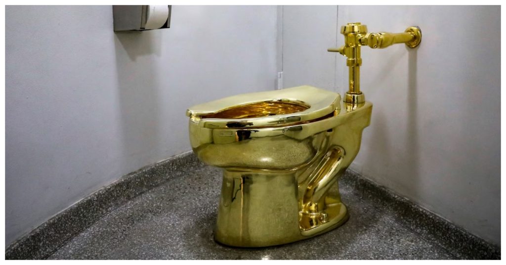 tbn24-20251107215806-8480-toilet