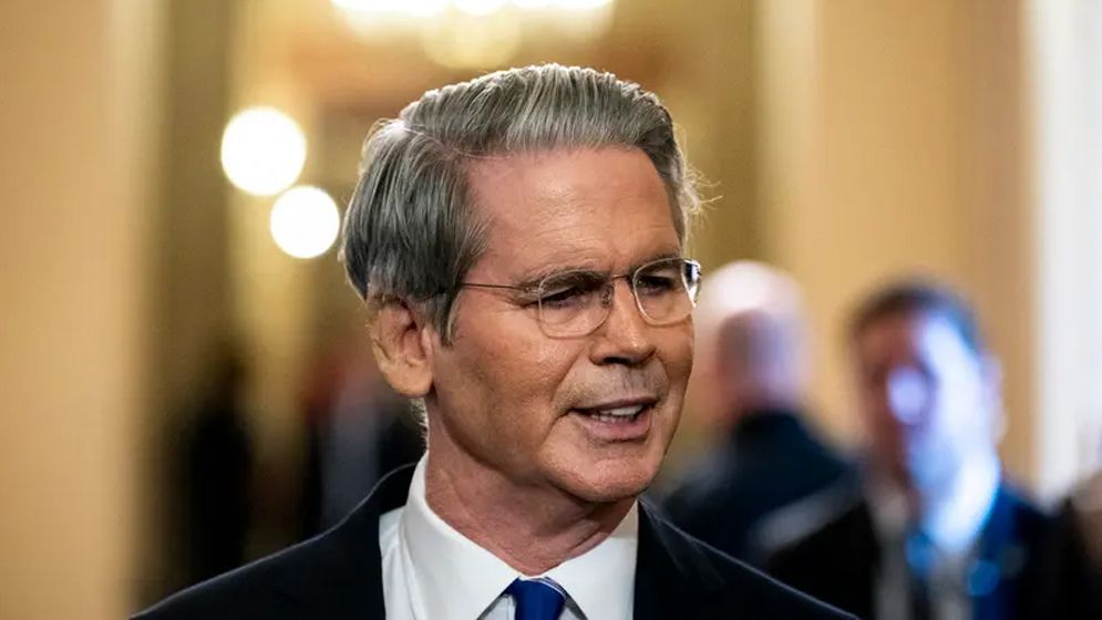 সৌদিকে মধ্যপ্রাচ্যের সবচেয়ে ‘গুরুত্বপূর্ণ’ মিত্র বলল যুক্তরাষ্ট্র