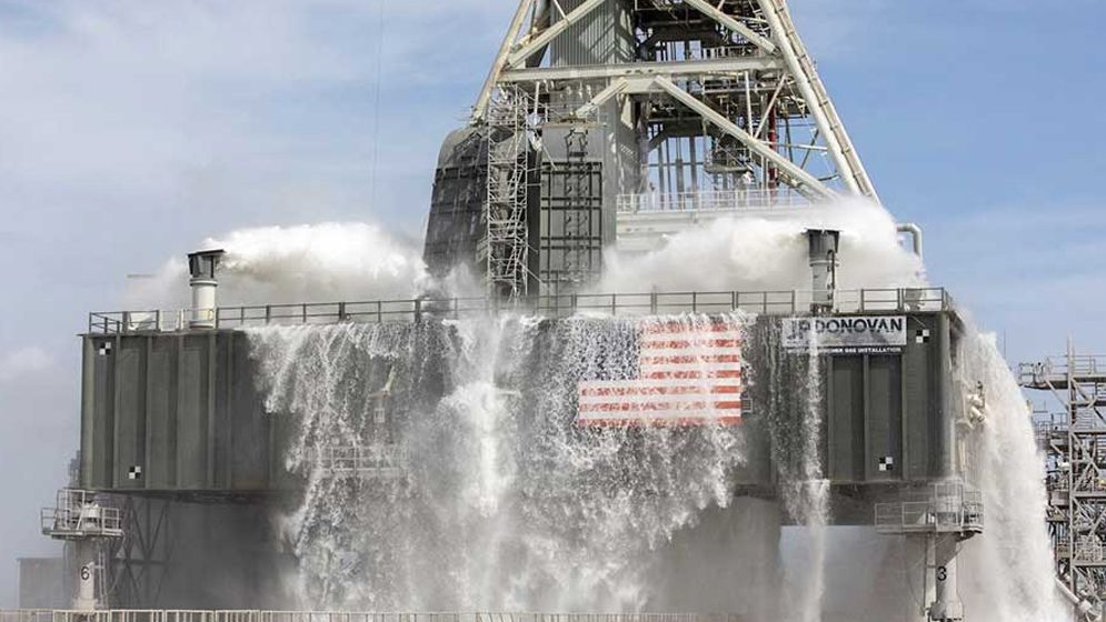 রকেট উৎক্ষেপণের সময় এত পরিমাণ পানি ছাড়ার কারণ কী