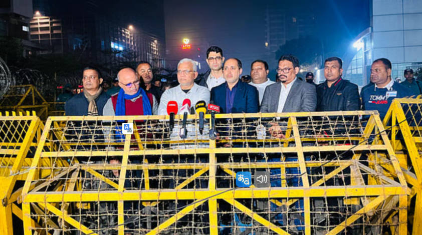 খালেদা জিয়া সংকটময় মুহূর্ত পার করছেন: ডা. জাহিদ