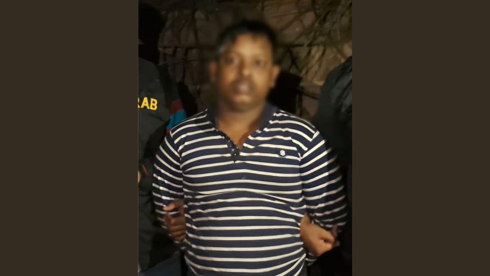 হাদিকে হত্যাচেষ্টা: ফয়সালের ঘনিষ্ঠ সহযোগী গ্রেফতার