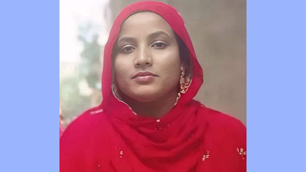 রোজার ঈদে ফিরবেন, মেয়েকে বলে বের হওয়া মা রাতেই ফিরলেন লাশ হয়ে