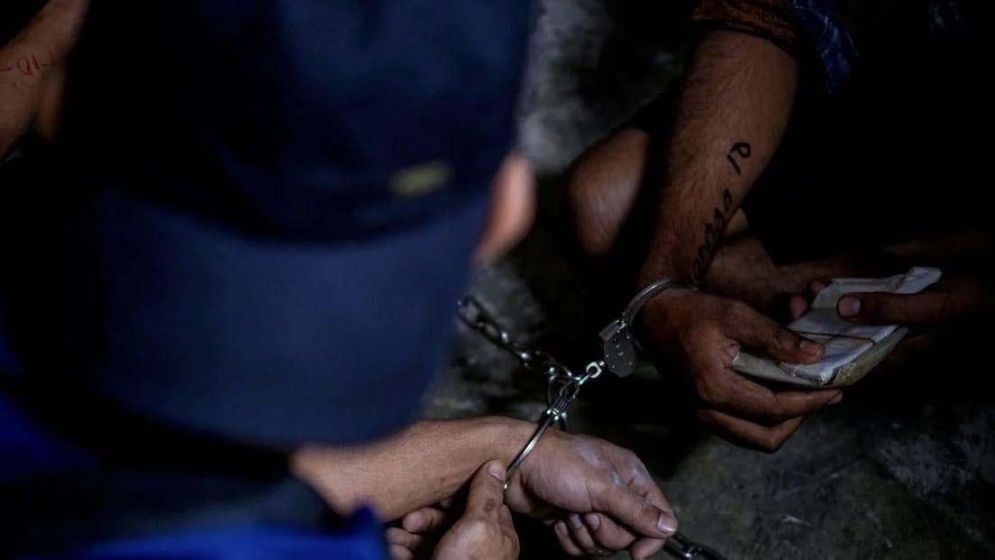 মালয়েশিয়ায় দুই হাজার অভিবাসী গ্রেফতার