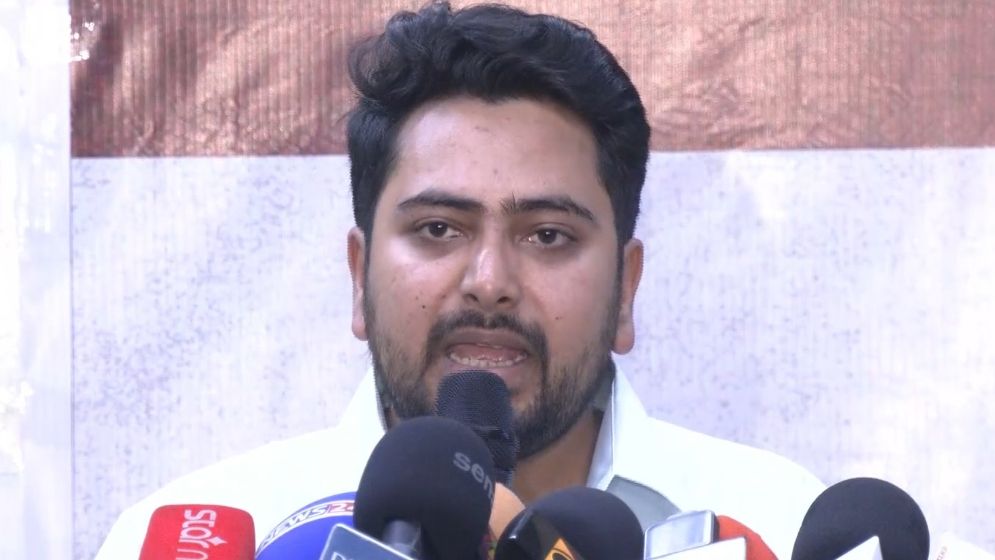 সংস্কারের পাহারাদার হিসেবে নির্বাচনে মাঠে নামছে এনসিপি: নাহিদ