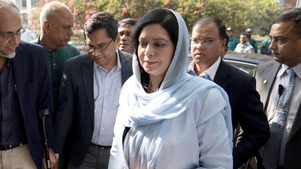 হাসপাতাল থেকে মায়ের বাসায় জোবাইদা রহমান