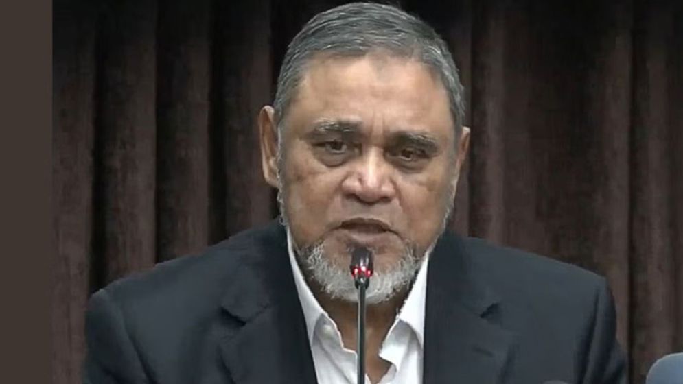 তিন বাহিনীর প্রধানের সঙ্গে বসবেন সিইসি