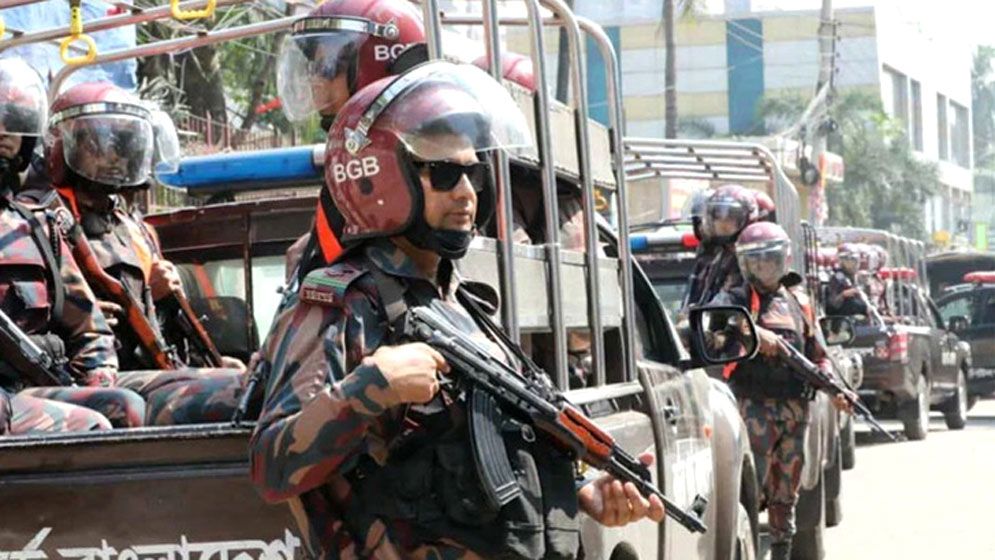 রাজধানীর গুরুত্বপূর্ণ স্থানে বিজিবি মোতায়েন