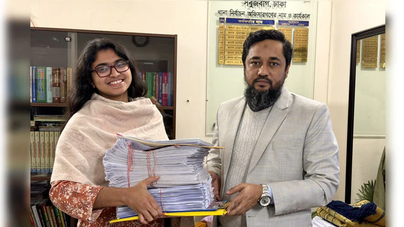 মনোনয়ন জমা দিয়ে জারা বললেন, দেখি কিছু করতে পারি কি না