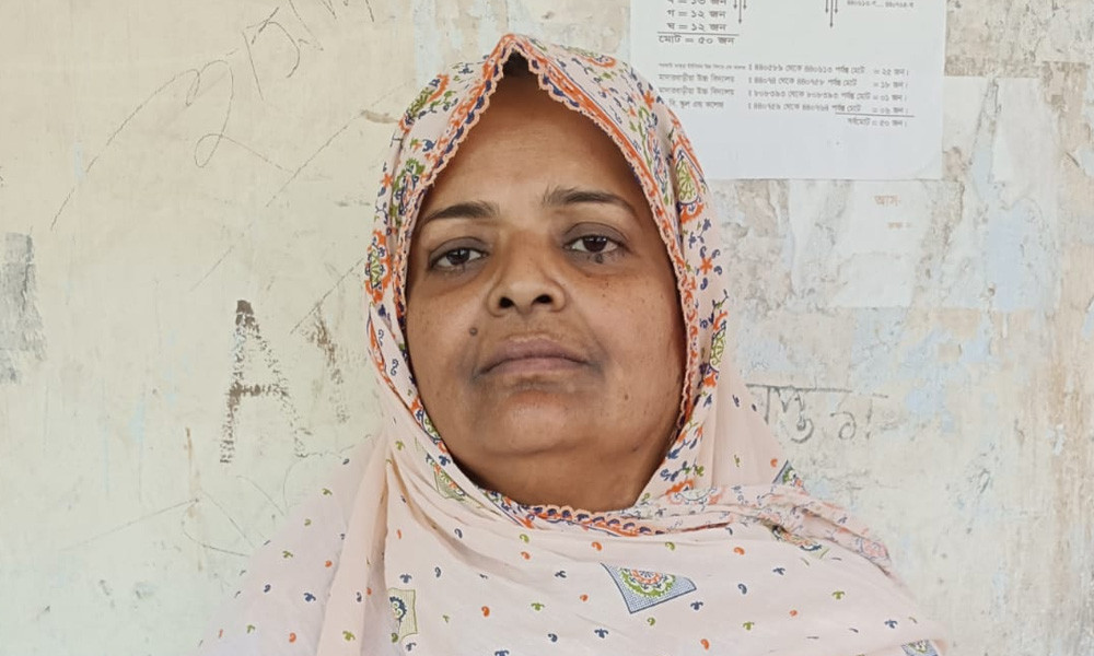 কম্পিউটার ব্যবহার করতে জানেন না বিদ্যালয়ের কম্পিউটার শিক্ষক