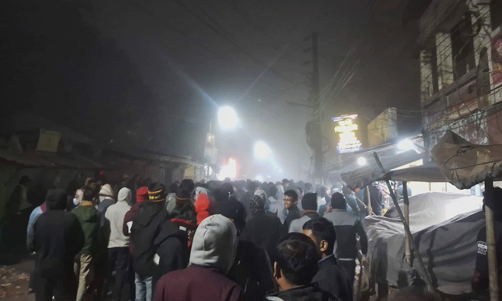 স্থানীয়দের সঙ্গে সংঘর্ষে ৫ বাকৃবি শিক্ষার্থী আহত