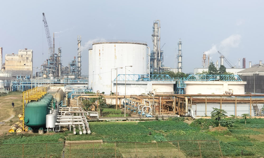 ৬ দিন বন্ধ থাকার পর যমুনা সার কারখানায় ইউরিয়া উৎপাদন শুরু