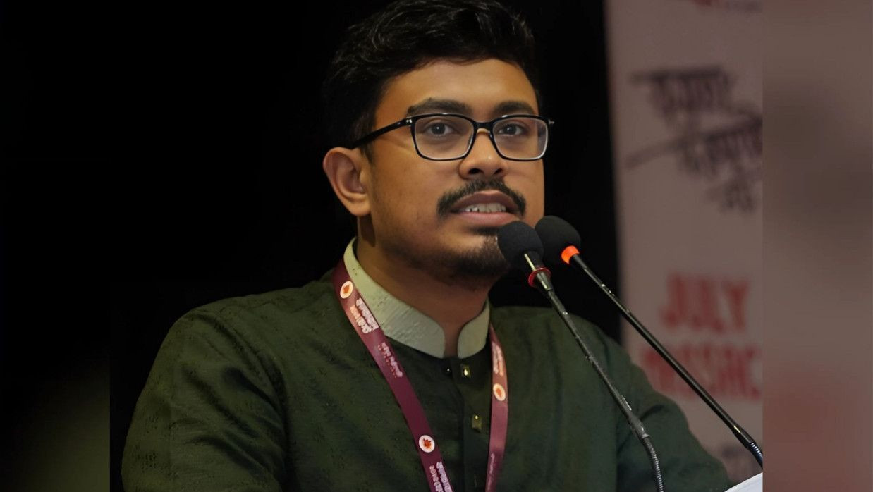 ছাত্র সংসদ নির্বাচন বন্ধ মানে শিক্ষার্থীদের ভোটাধিকার ও গণতন্ত্র খর্ব: ভিপি সাদিক কায়েম