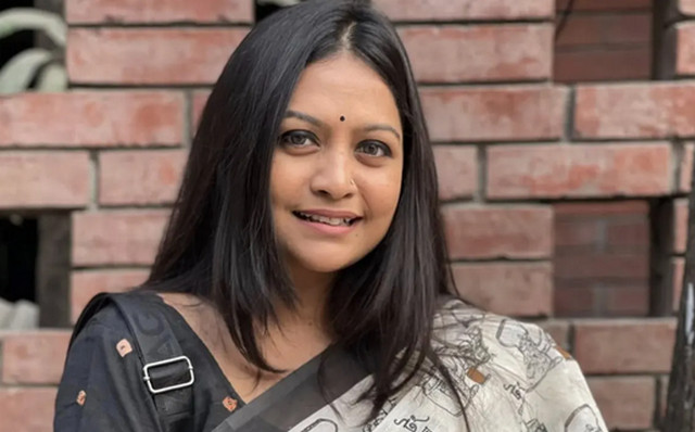 অনুদানের টাকা ফেরত দিচ্ছেন তাজনূভা জাবীন