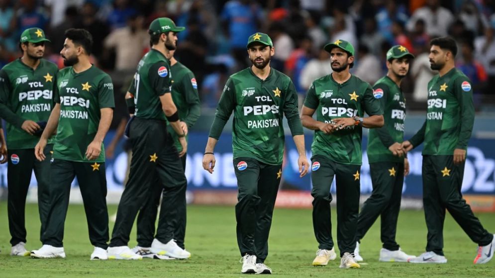 বিশ্বকাপে যাবে না বলে ফ্লাইটের বুকিং দিয়ে রেখেছে পাকিস্তান