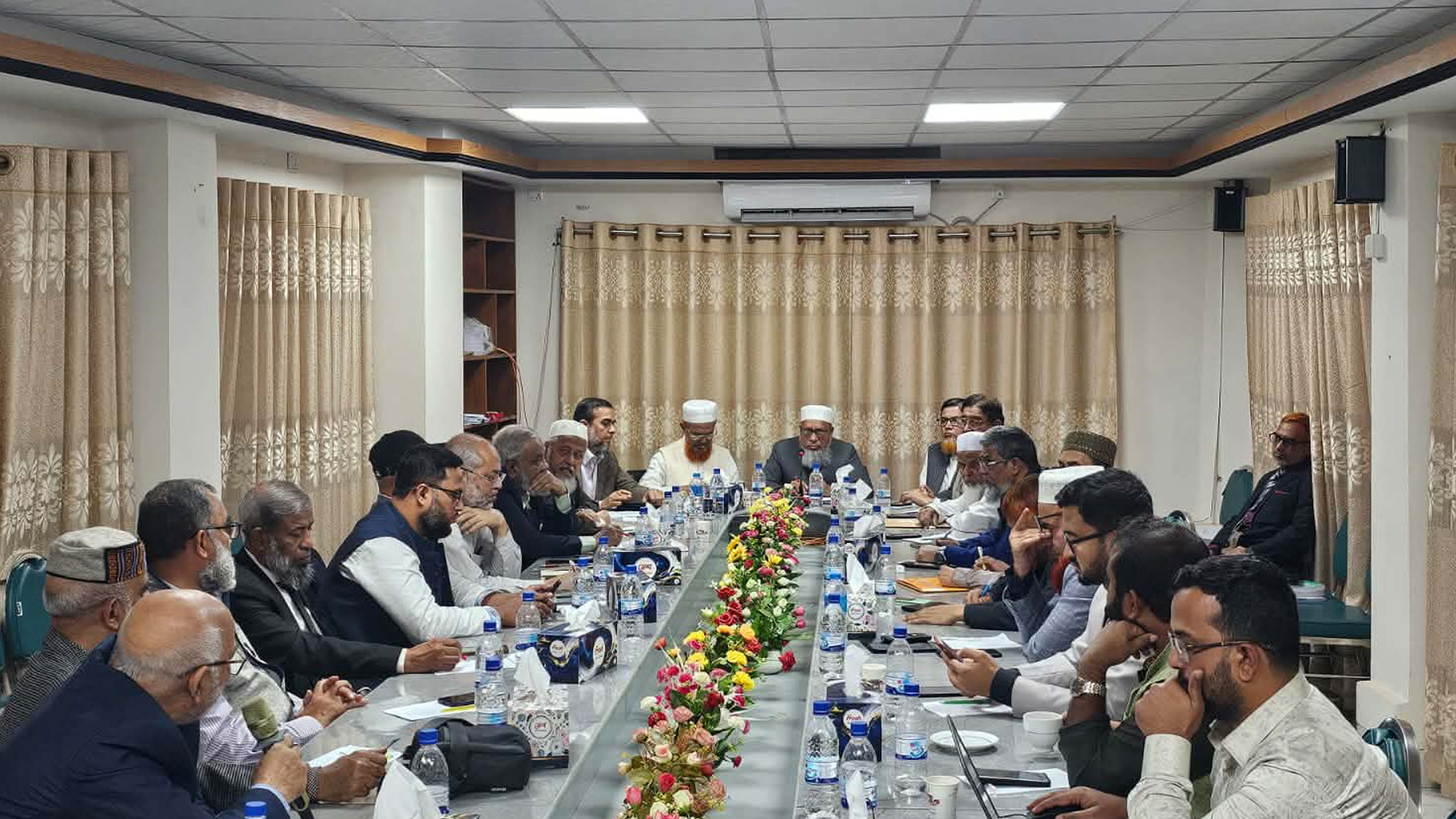 জামায়াতের নির্বাচন পরিচালনা কমিটির বৈঠক, বাড়ল সদস্য