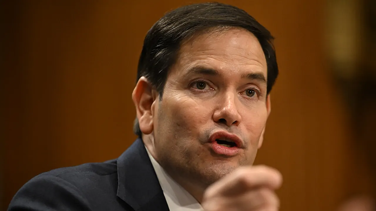 ভেনেজুয়েলায় নির্বাচন নিয়ে আলোচনা এখনই নয়: মার্কিন পররাষ্ট্রমন্ত্রী