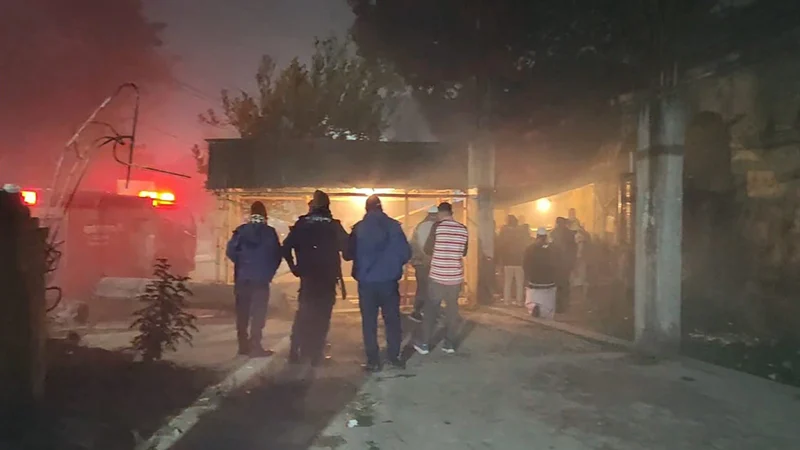 যশোরে রেজিস্ট্রি অফিসে আগুন, ৩০০ বছরের পুরনো নথি নষ্ট