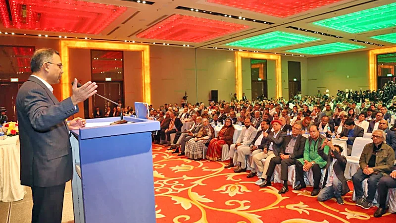 ৫ আগস্টের আগের অবস্থায় ফিরে যেতে চাই না