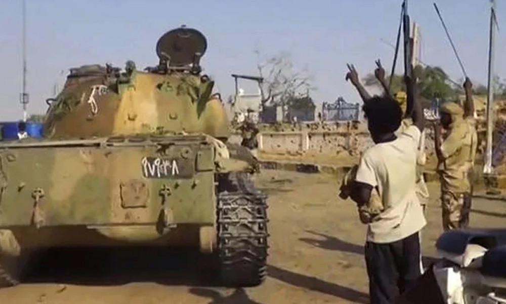 সুদানে আরএসএফ ও সেনাবাহিনীর মধ্যে রক্তক্ষয়ী সংঘর্ষ