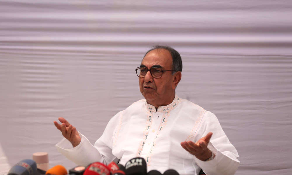 ঢাকা-৮ আস‌নে এগি‌য়ে মির্জা আব্বাস