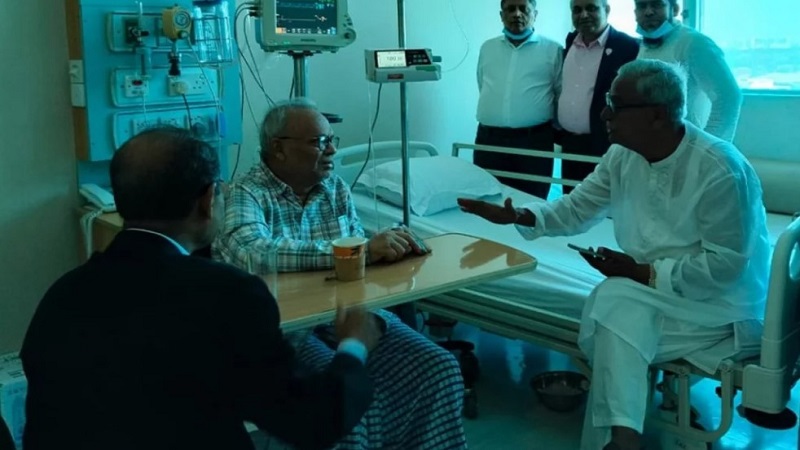 বিএনপির সিনিয়র যুগ্ম মহাসচিব রুহুল কবীর রিজভীর শারীরিক অবস্থার উন্নতি