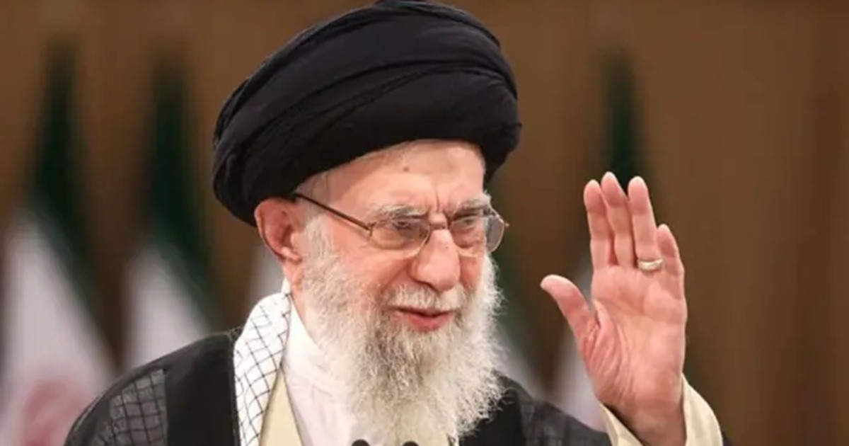 খামেনির মৃত্যুর পর নতুন সর্বোচ্চ নেতা নিয়োগে চাপ দিচ্ছে বিপ্লবী গার্ড