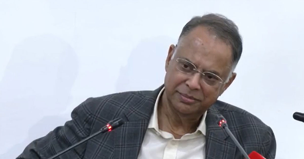 মানুষ আতঙ্কে পাম্পগুলোতে হুমড়ি খেয়ে পড়ায় সংকট শুরু হয়েছে: জ্বালানি মন্ত্রী