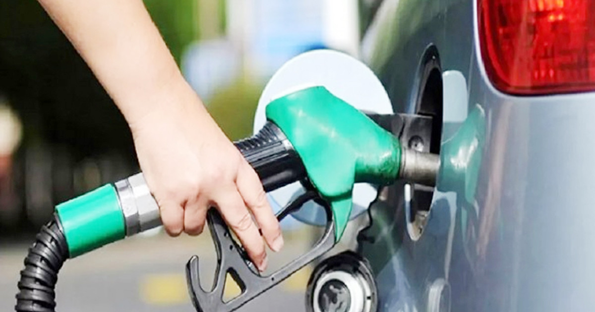 জ্বালানি পরিস্থিতি পর্যবেক্ষণে ২৪ ঘণ্টায় ২১৪ মামলা ও সাড়ে ৯ লাখ টাকা জরিমানা