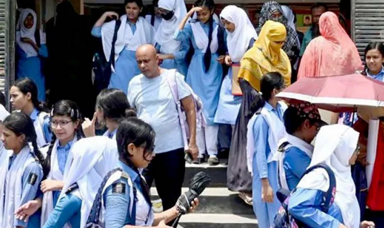 স্কুল-কলেজের ছুটি শেষে চলতে পারে অতিরিক্ত ক্লাস