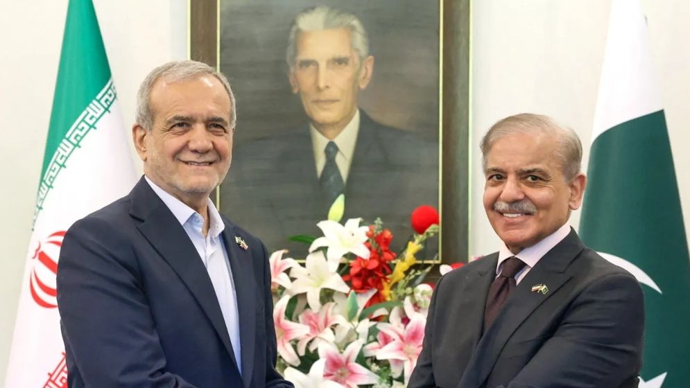 ইরানের প্রেসিডেন্টকে ফোনকল পাকিস্তানের প্রধানমন্ত্রীর, যে কথা হলো