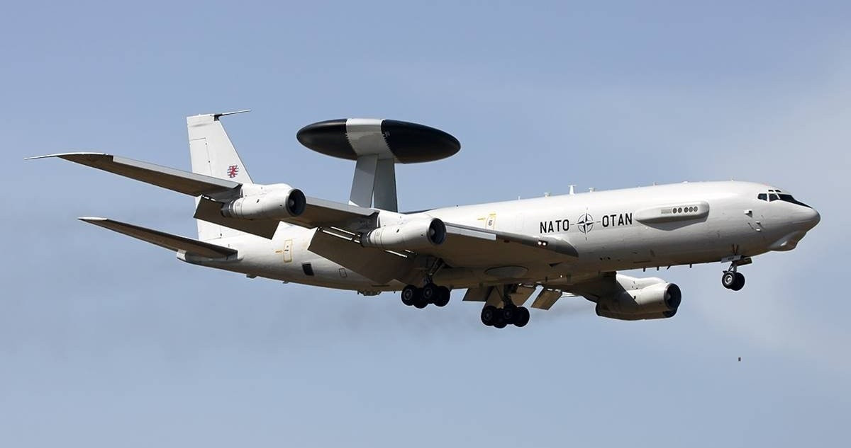 ইরানের হামলায় ক্ষতিগ্রস্ত মার্কিন ‘ই-৩ সেন্ট্রি’ উড়োজাহাজ