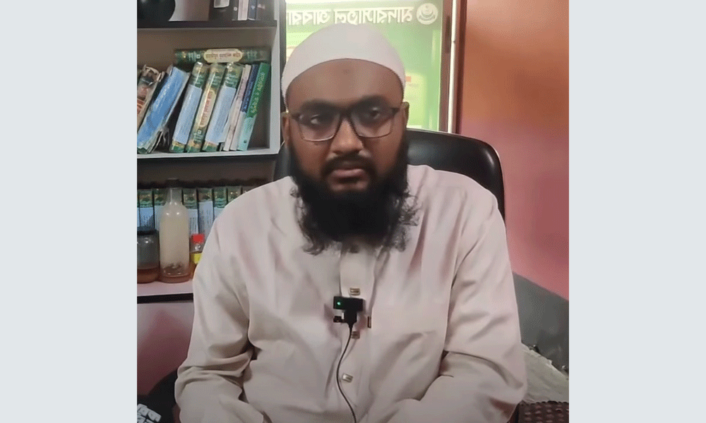 নরসিংদীতে শিক্ষকের প্রহারে ৭ বছরের শিশু অজ্ঞান, অভিযুক্ত আটক