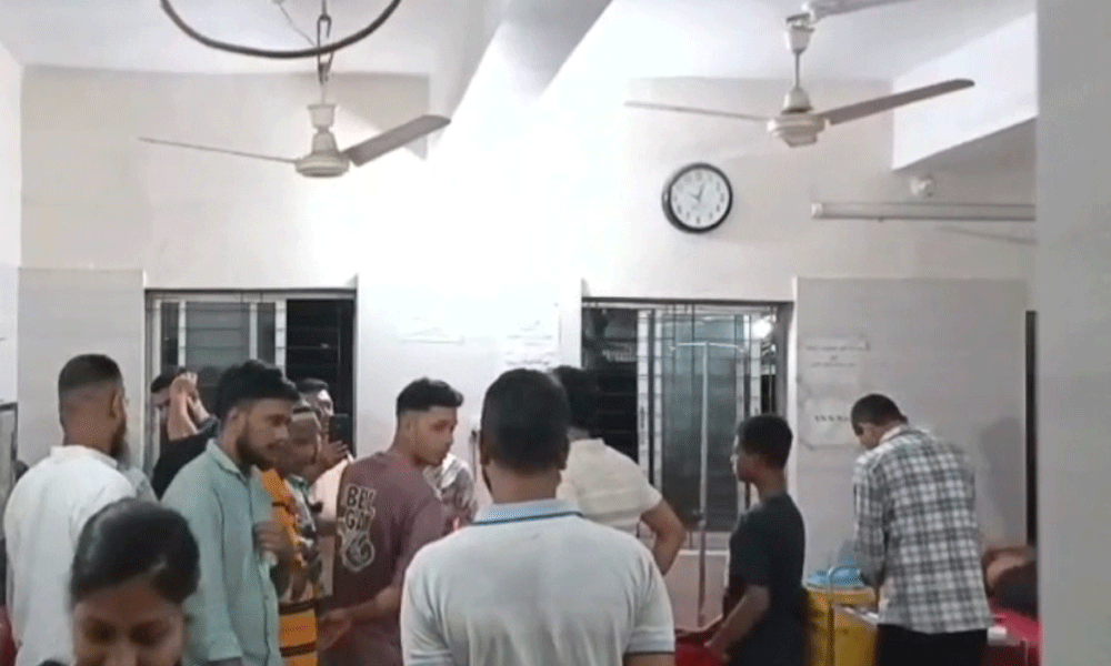 সোনারগাঁয়ে যুবককে কুপিয়ে হত্যা