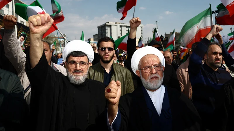 একে অপরের সঙ্গে জড়িয়ে যাচ্ছে ইউক্রেন-ইরান যুদ্ধ